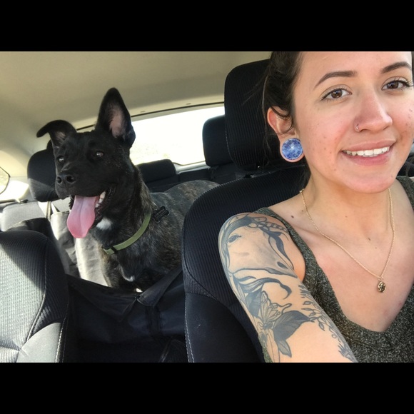 Meet your Posher, Byanca - Picture 6 of 8